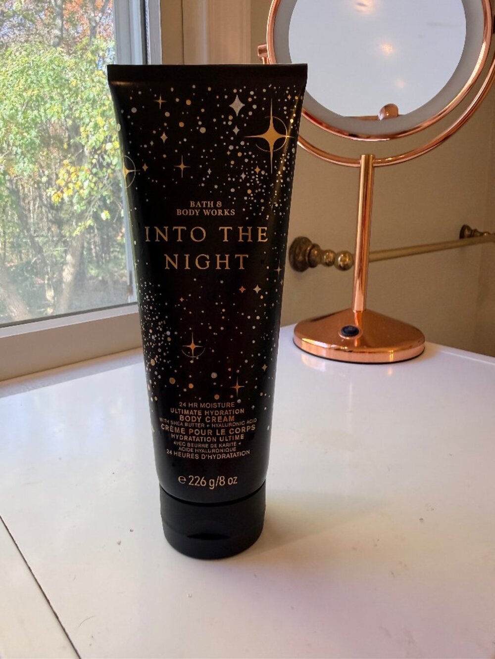 Bath and Body Works Into the Night lotion 8 oz